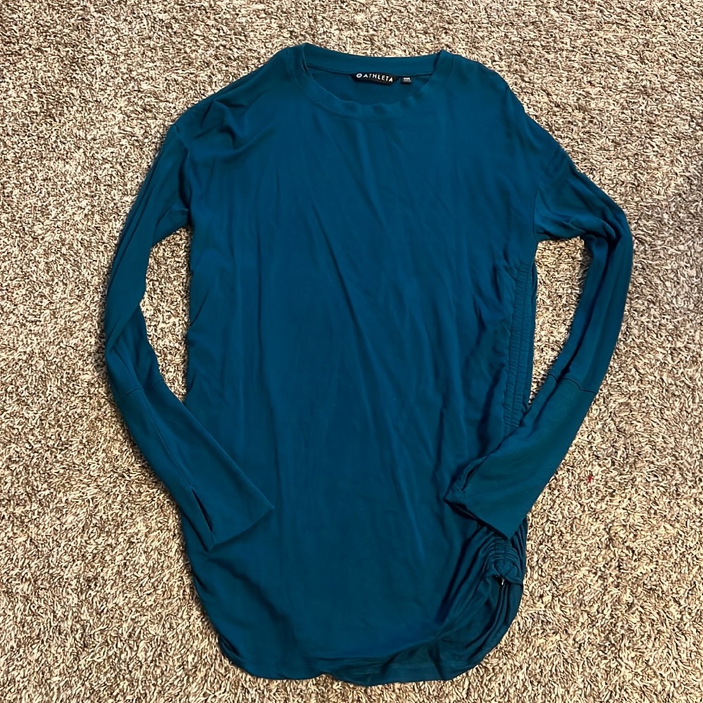 Athleta sweater tunic. XXS